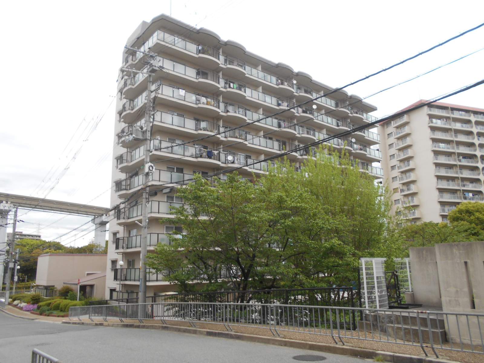千里山田コーポラスＡ棟４０１号