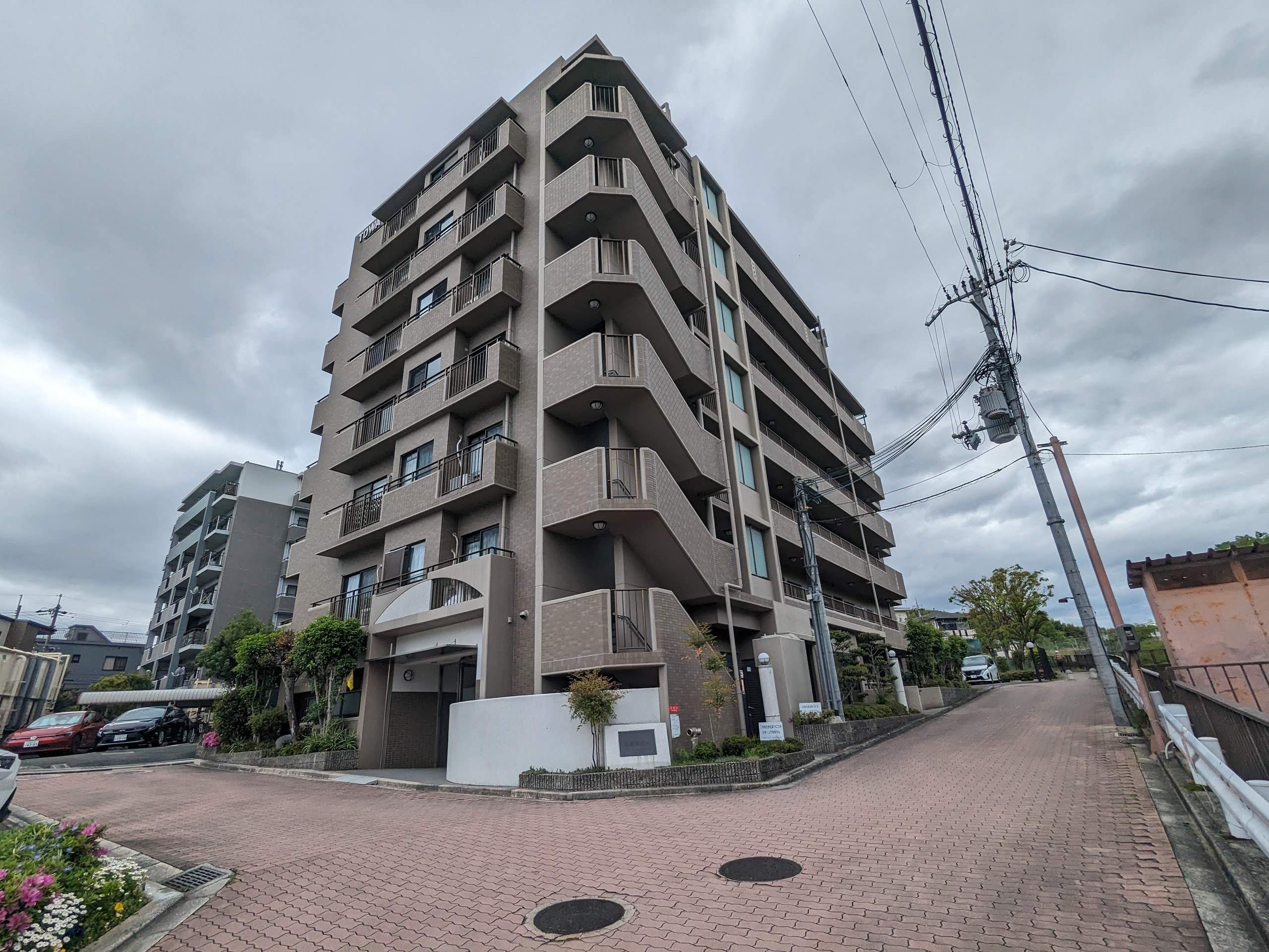藤和ライブタウン高槻阿武山　２０３号