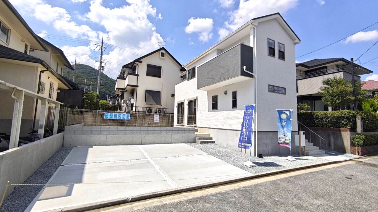 【愛知県の一戸建て】川西市第3けやき坂1棟