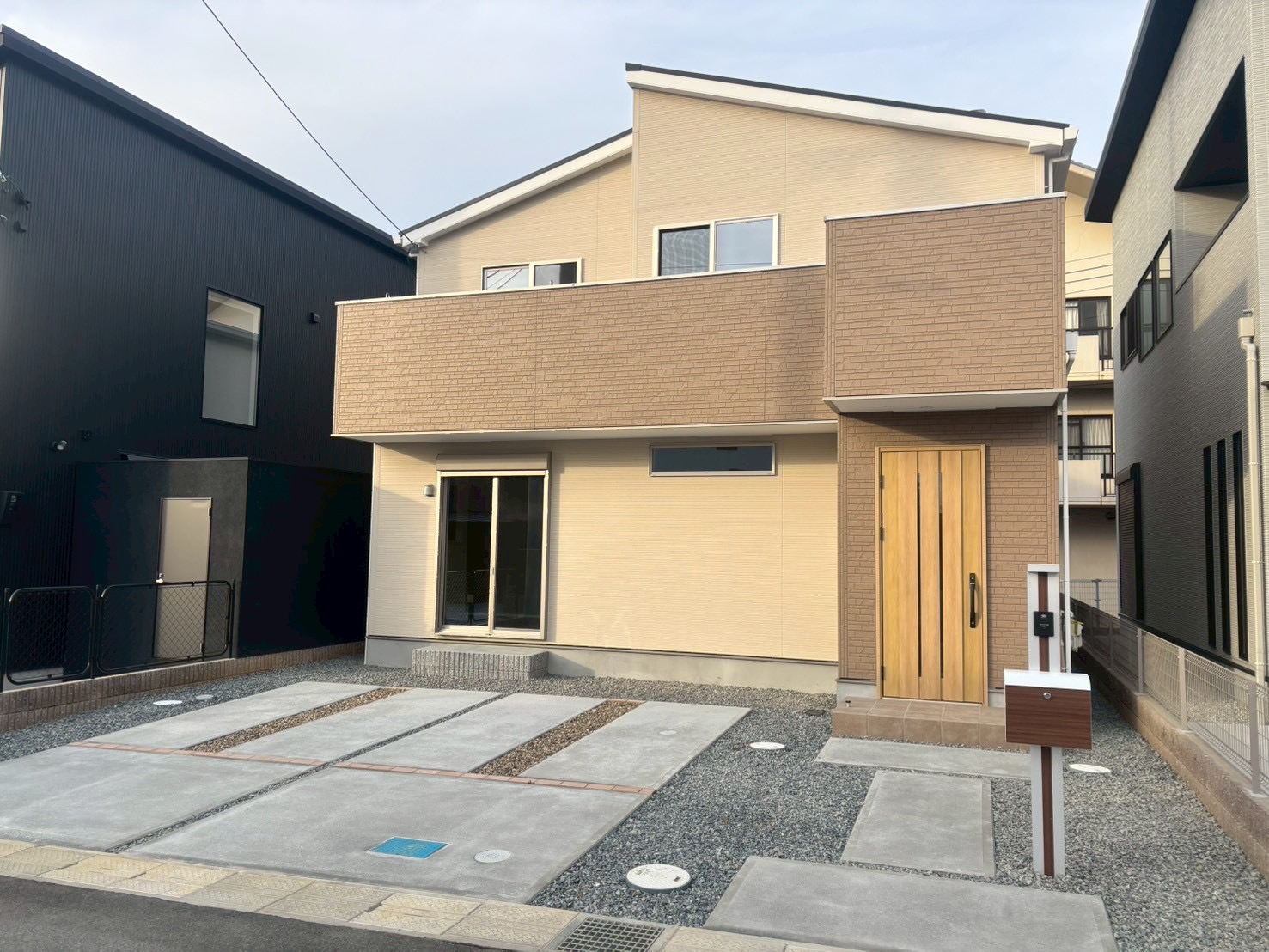 【愛知県の一戸建て】天理市第2別所町　3棟