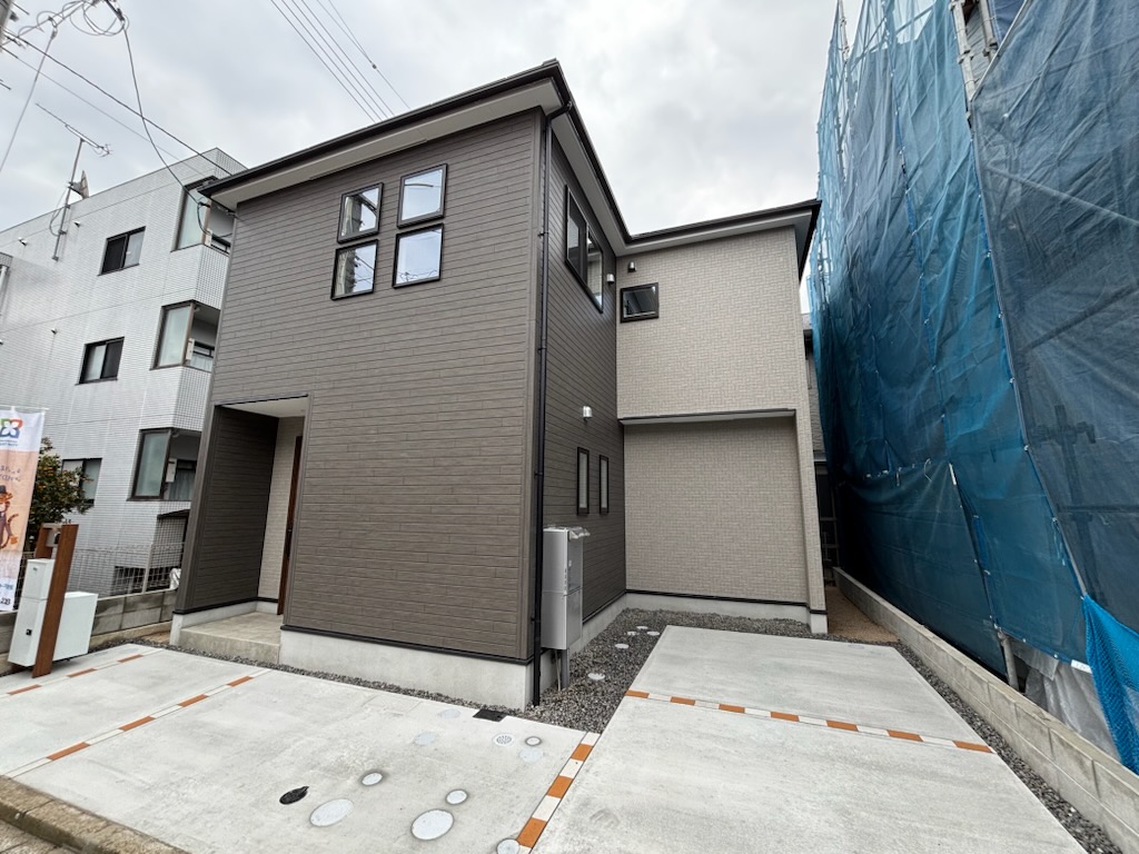 【愛知県の一戸建て】広島市第8佐伯区五日市中央